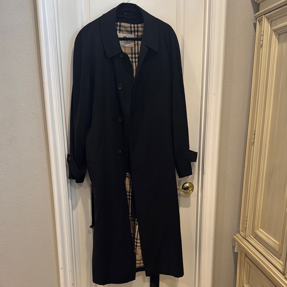 Burberry Black Trench Coat with Check Lining